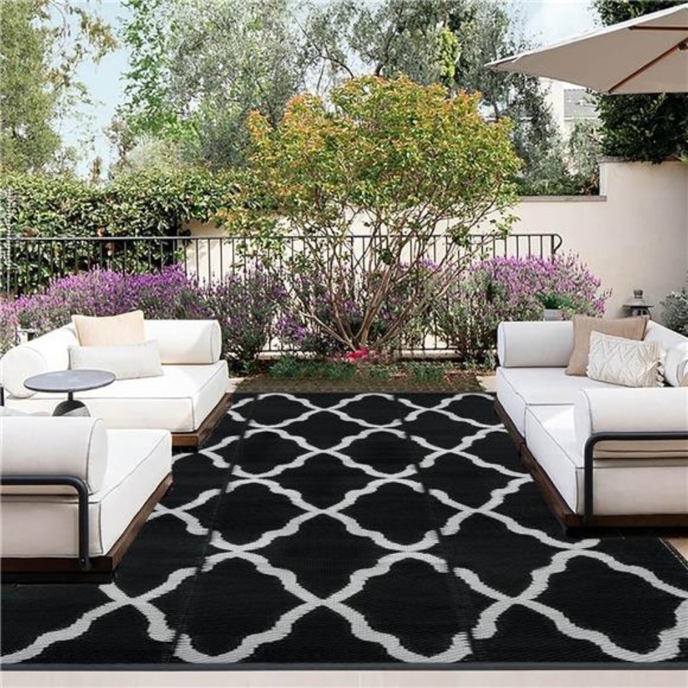 Outdoor Plastic Area Rugs 4x6 ft - Reversible, Moroccan Black & Light Grey